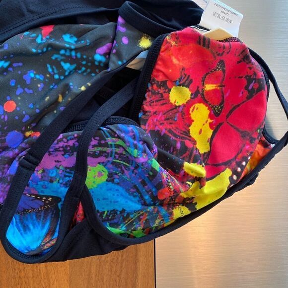 GUC Margarita Black workout tank with multicolor bra insert. - Picture 4 of 9